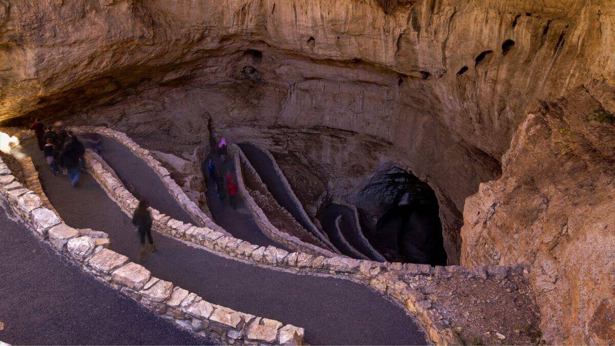 National Park Odyssey: Unraveling Carlsbad’s Caverns Hidden Depths